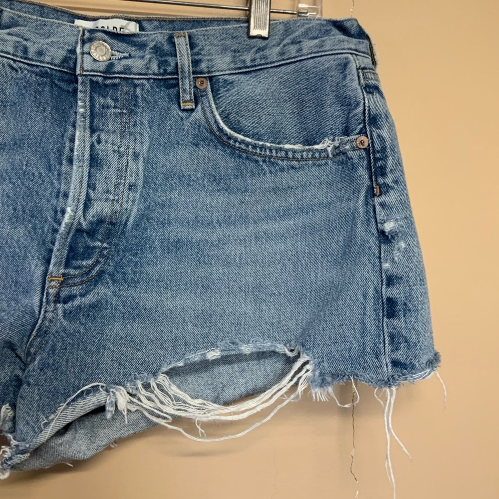 AGOLDE Parker Cut Off Jean Shorts - Picture 4 of 9